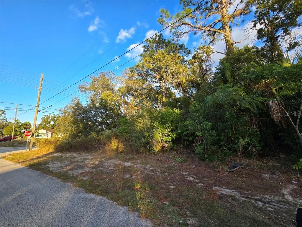 11290 Spring Hill Dr., Spring Hill, FL 34609