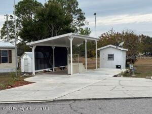 9325 Grizzly Bear Ln., Weeki Wachee, FL 34613