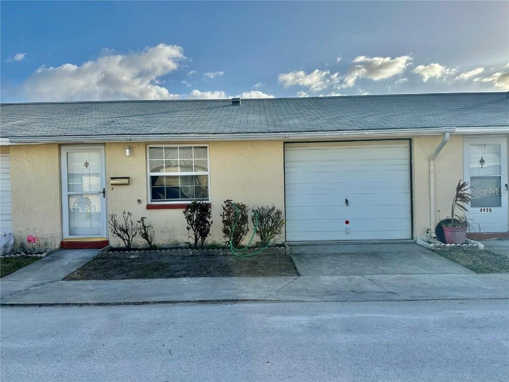 4930 Getner St., New Port Richey, FL 34652