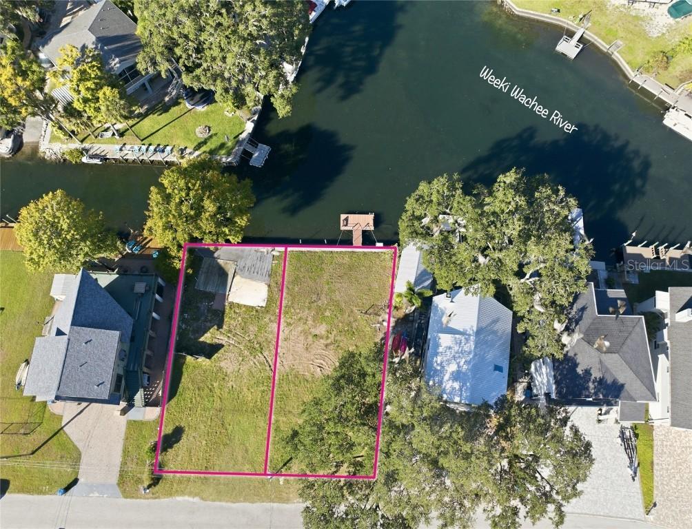 5347 Circle Dr., Weeki Wachee, FL 34607