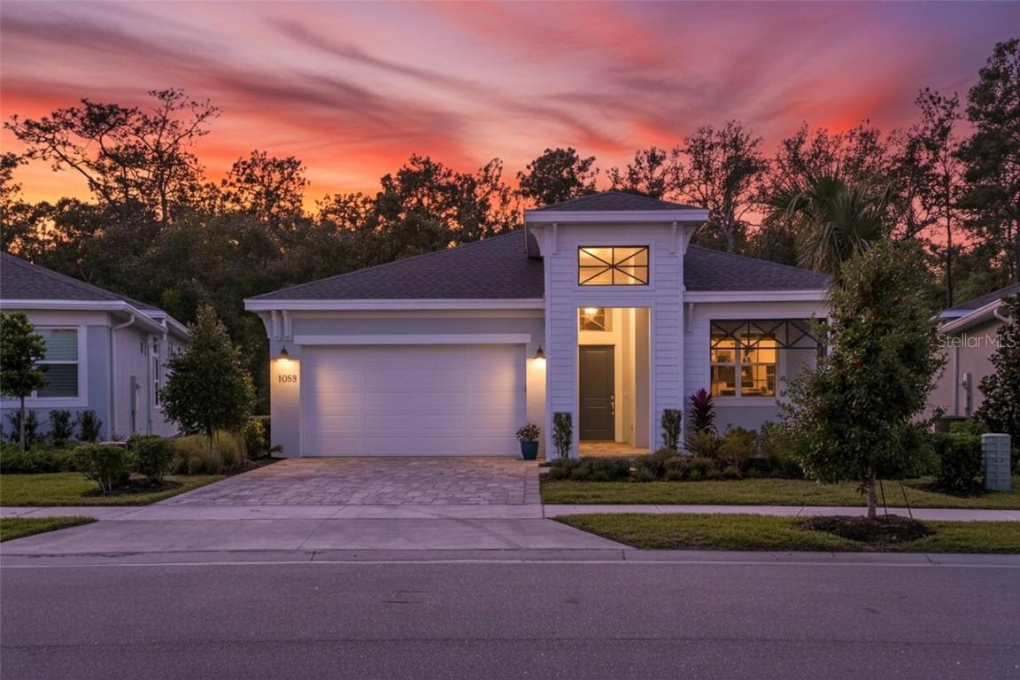 1058 Liliana Dr., Deland, FL 32724