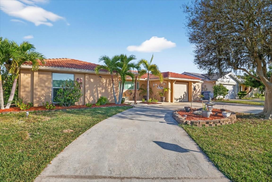 5008 Forecastle Dr., New Port Richey, FL 34652