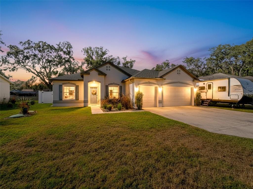 237 Leafy Way Avenue, Spring Hill, FL 34606