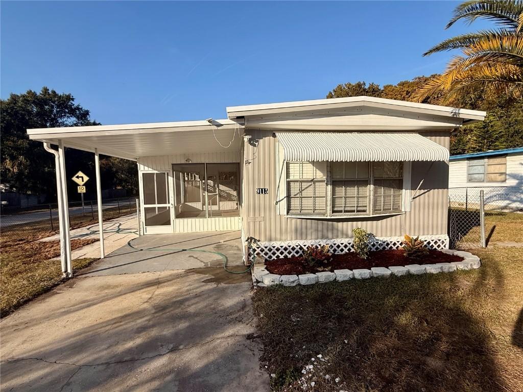 9115 Bourbon St., New Port Richey, FL 34654