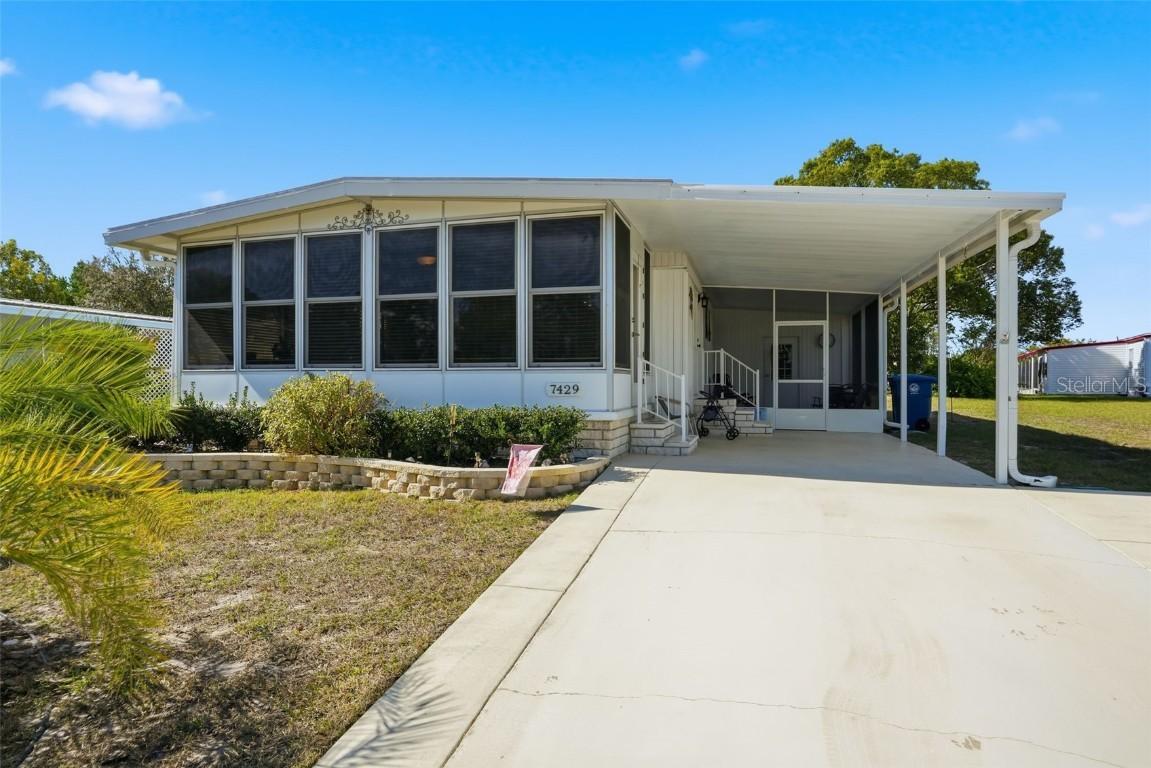 7429 Morelli Ave., Brooksville, FL 34613