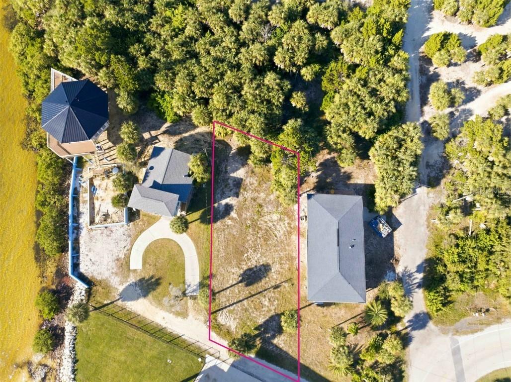3461 Cyclone Dr., Weeki Wachee, FL 34607