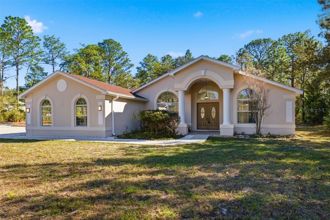 4930 W Pinto Loop, Beverly Hills, FL 34465