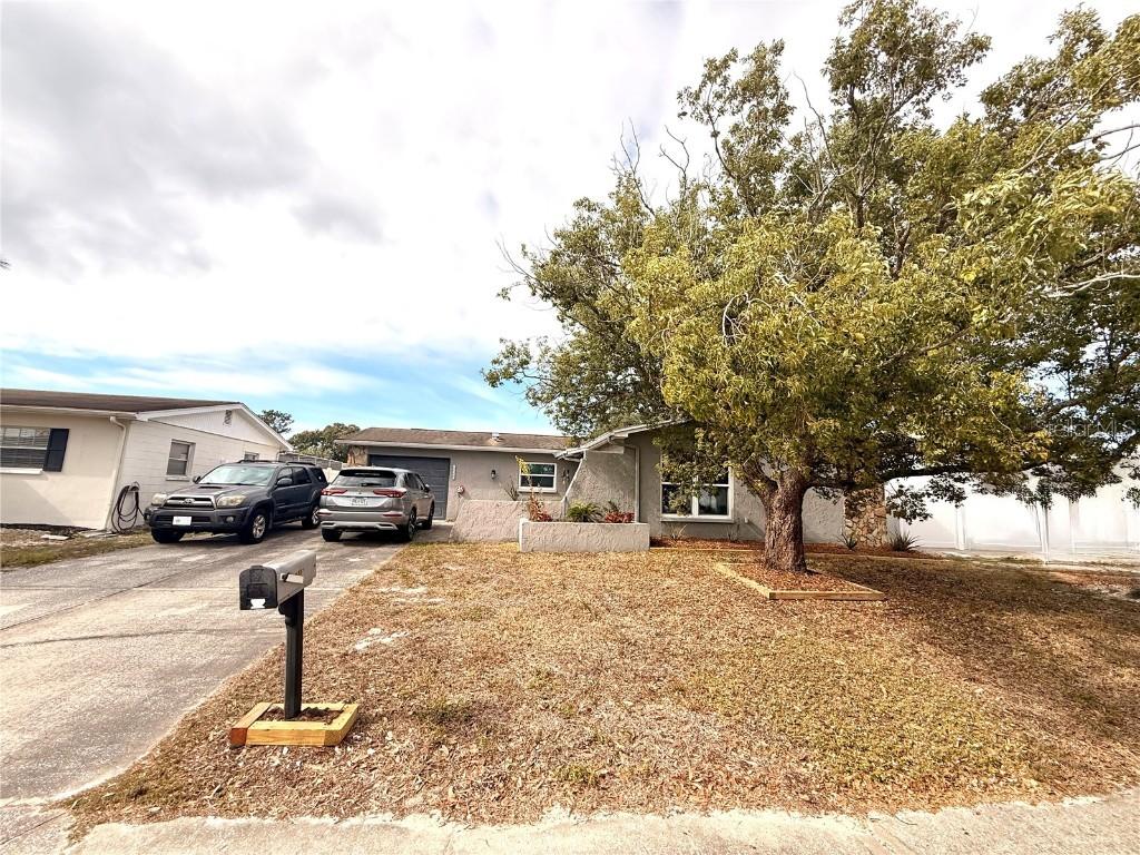 9337 Barrington Ln., Port Richey, FL 34668