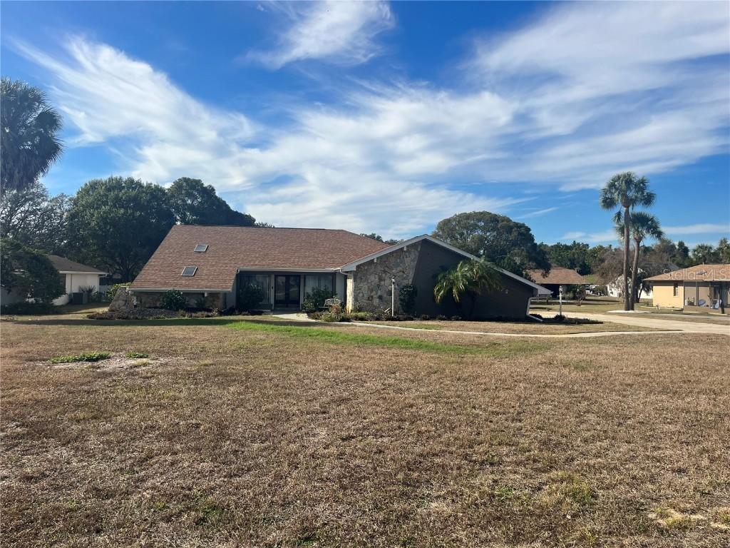5375 Patricia Place, Weeki Wachee, FL 34607