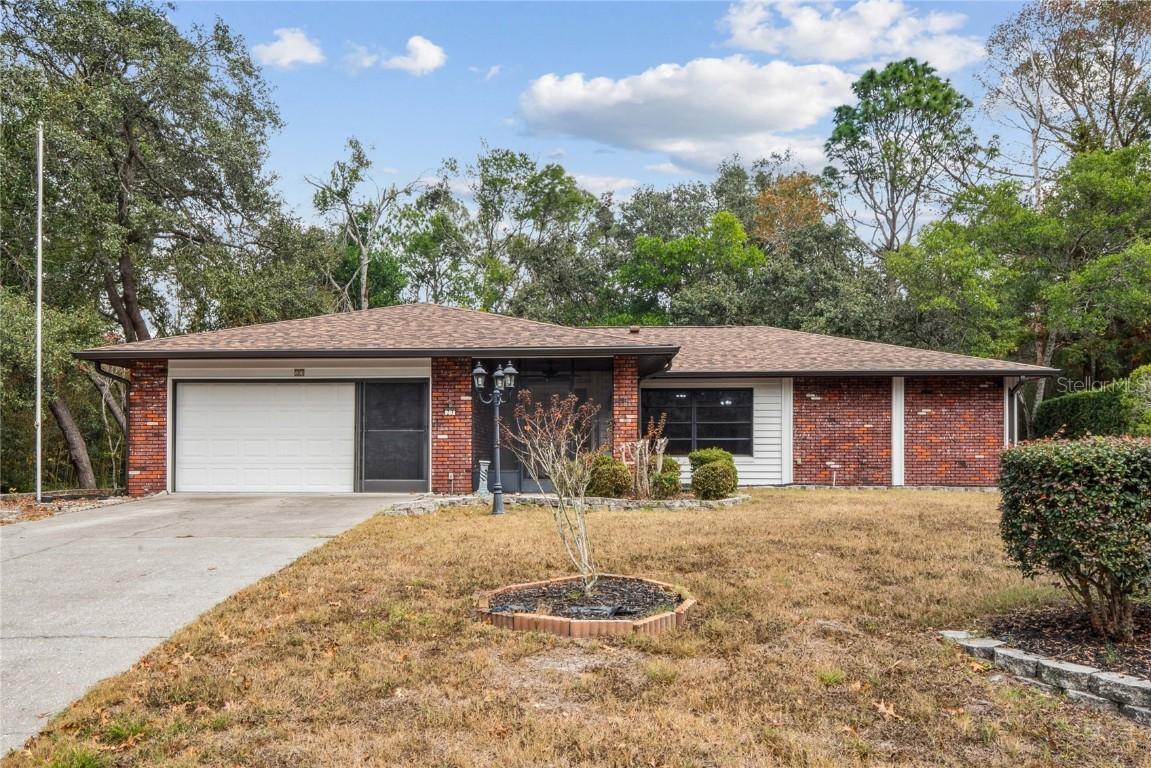 23 W Mastic Ct., Homosassa, FL 34446