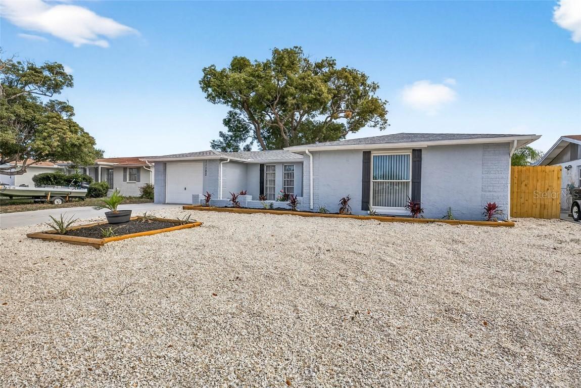 11120 Tamarix Ave., Port Richey, FL 34668