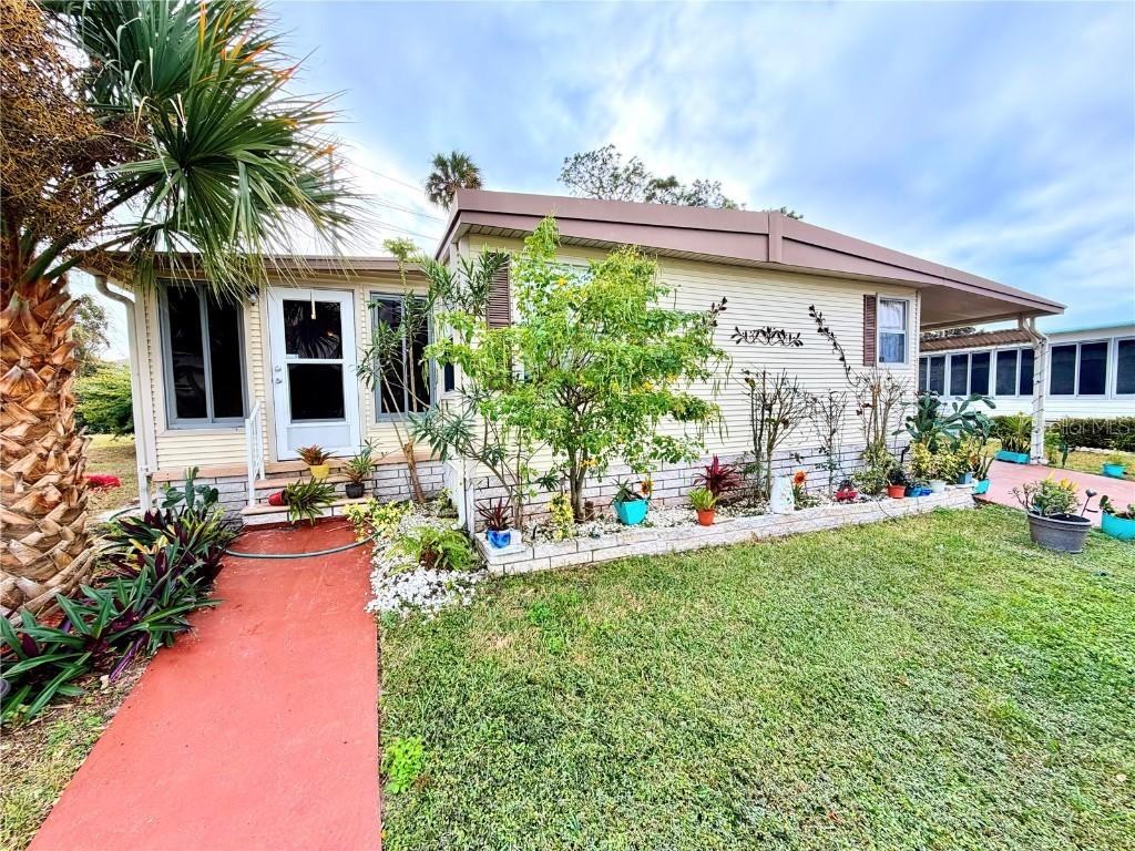 5050 Damsen Cir., New Port Richey, FL 34653