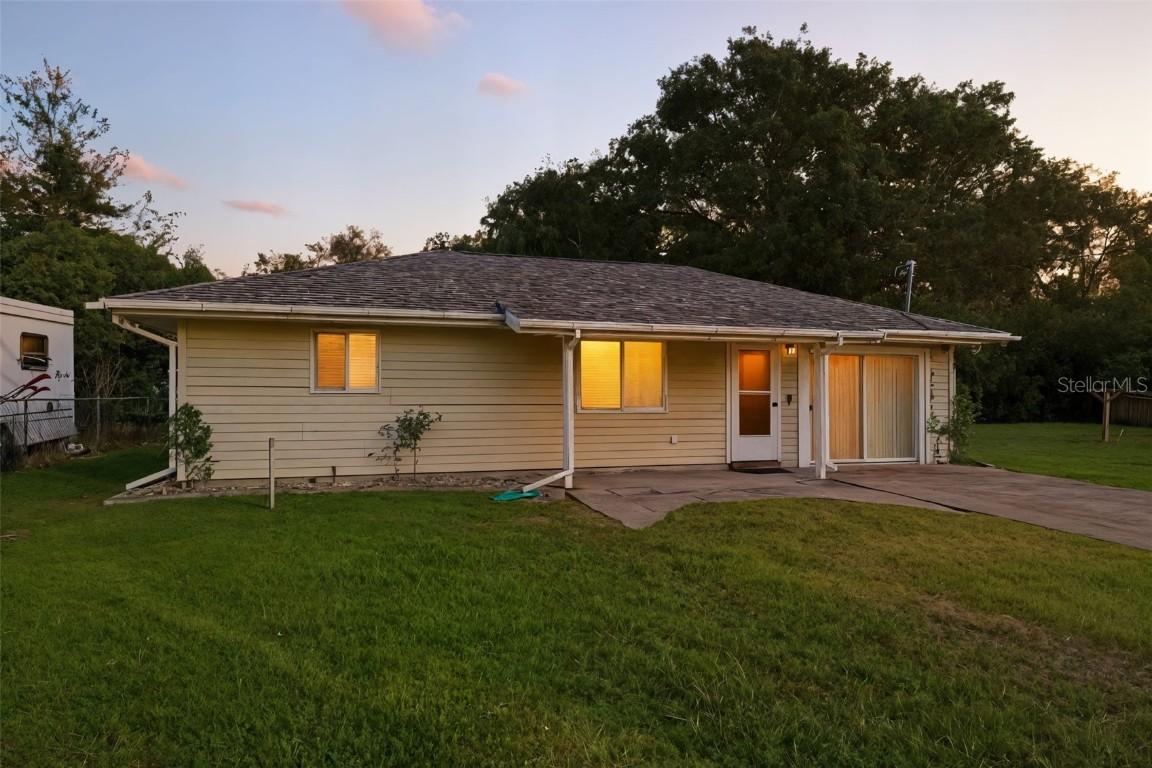 3290 Seaview Dr., Spring Hill, FL 34606