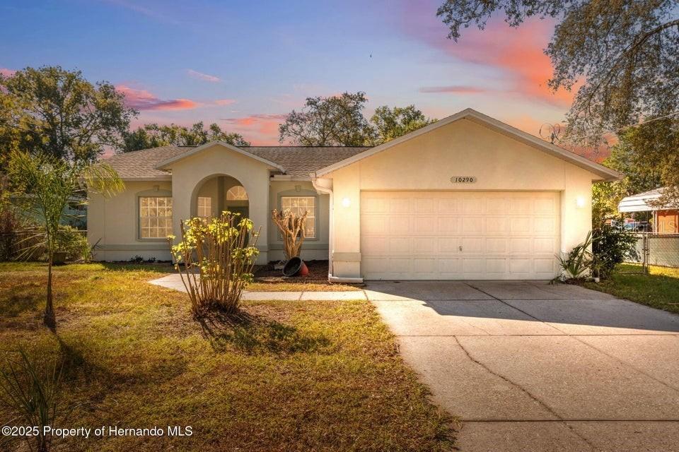 10290 Adler St., Spring Hill, FL 34608