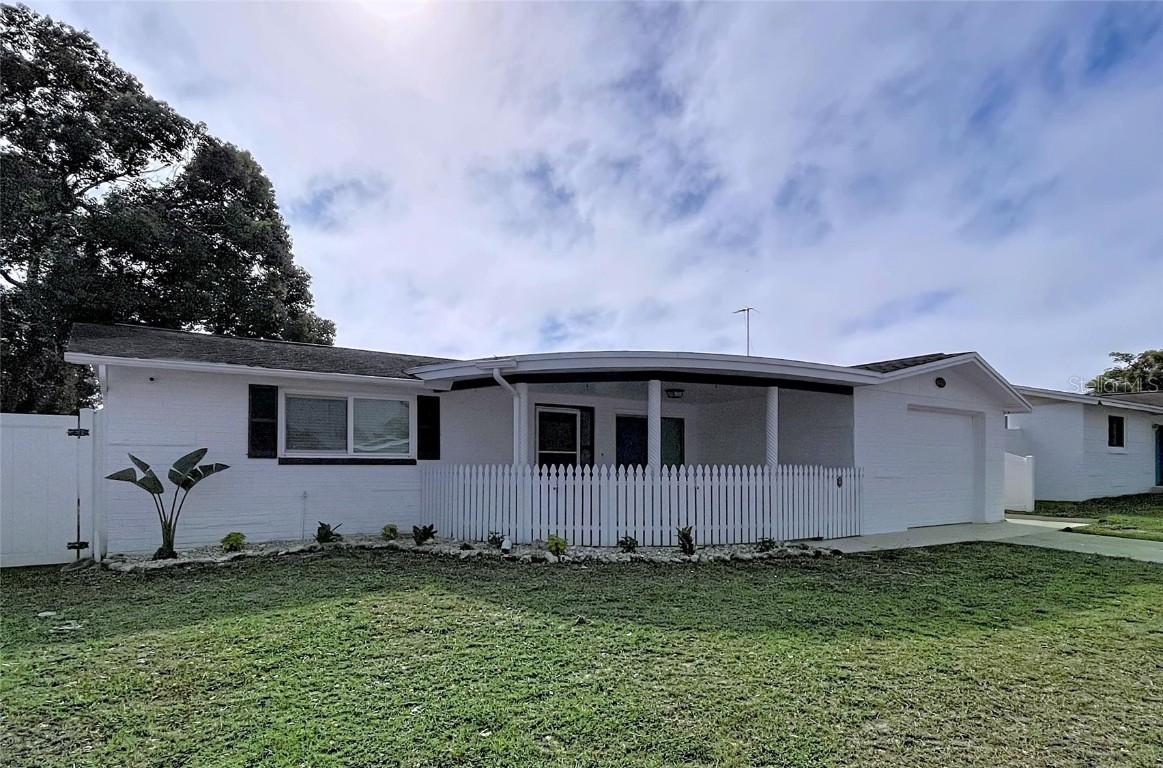 6142 9th Ave., New Port Richey, FL 34653