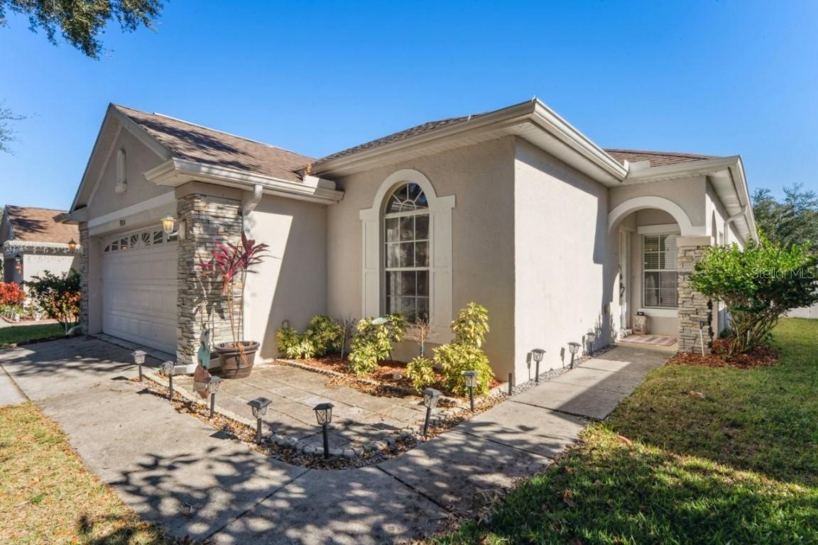 9314 Creedmoor Ln., New Port Richey, FL 34654