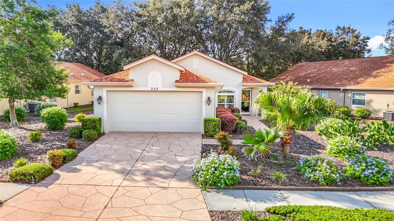 232 Center Oak Cir., Spring Hill, FL 34609