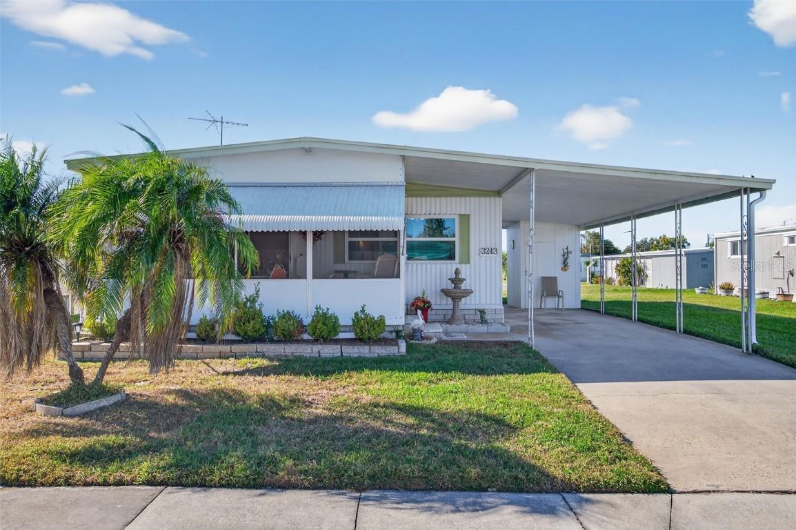 3243 Hampshire Dr., Holiday, FL 34690