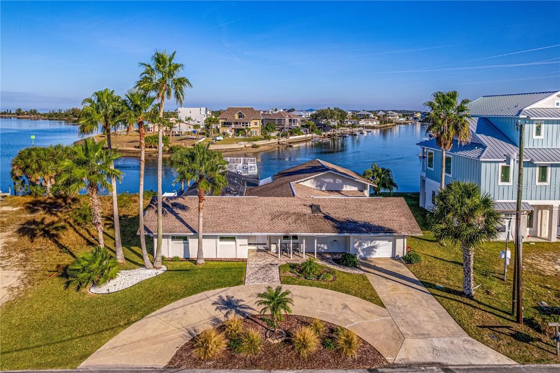 3409 Gulf Winds Cir., Hernando Beach, FL 34607