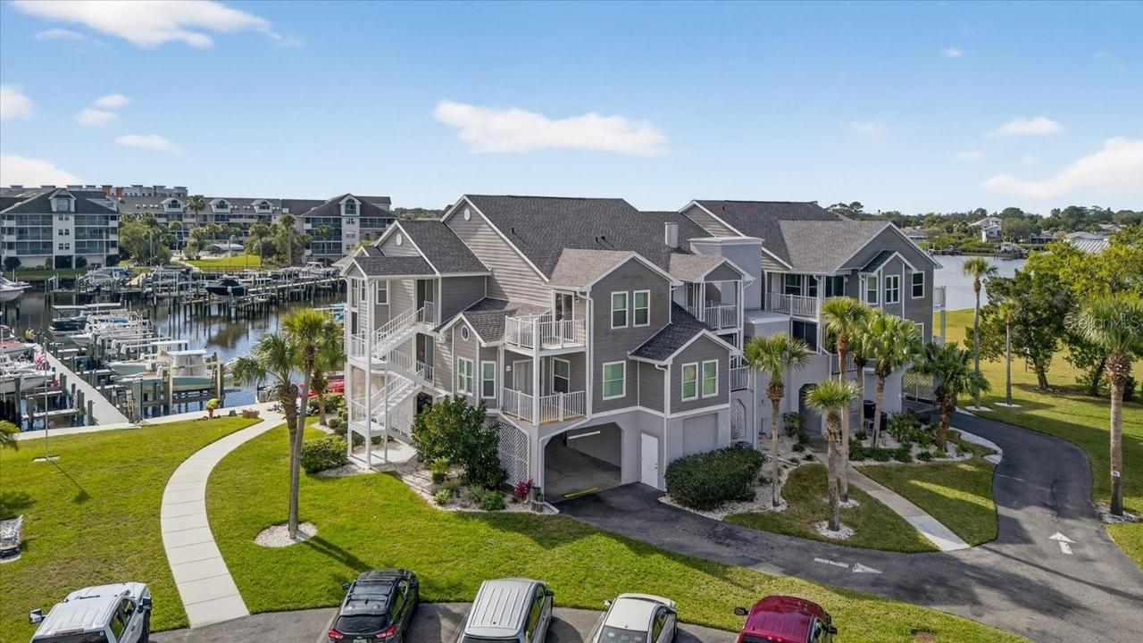 5712 Biscayne Ct. #201, New Port Richey, FL 34652