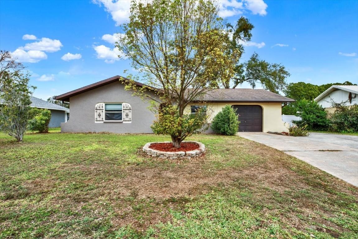 31205 Lancewood Dr., Brooksville, FL 34602