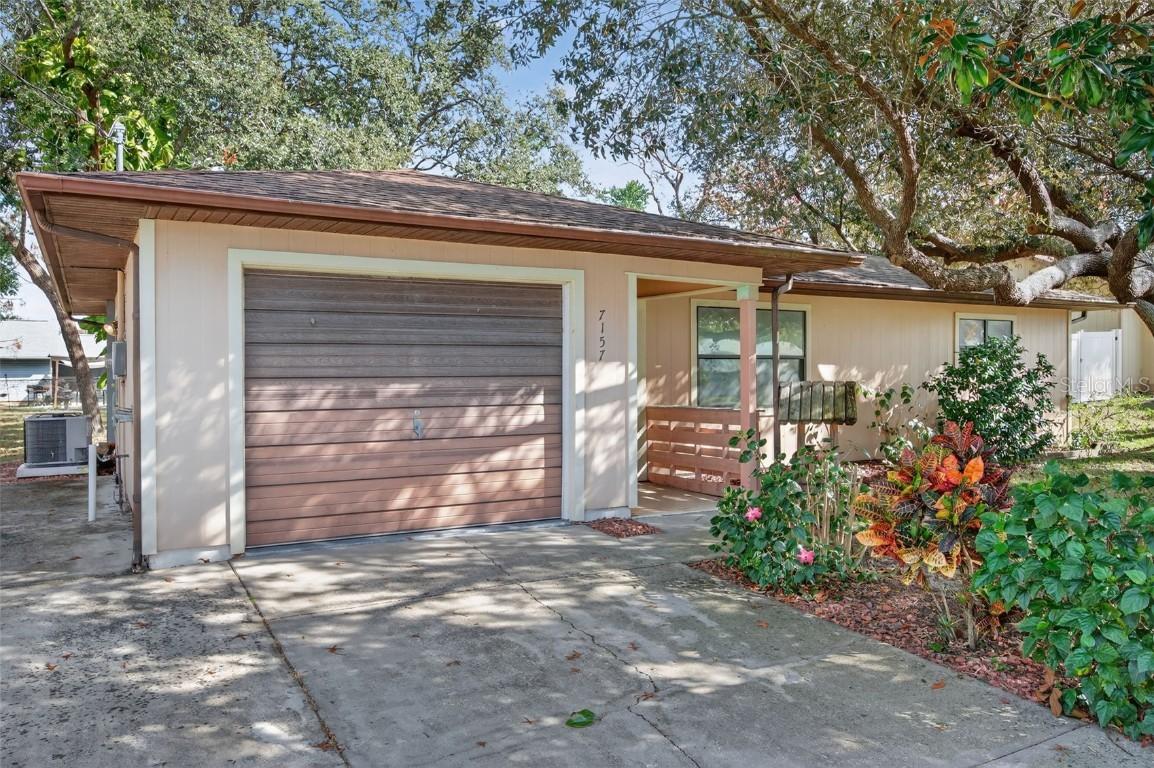 7157 Landmark Dr., Spring Hill, FL 34606