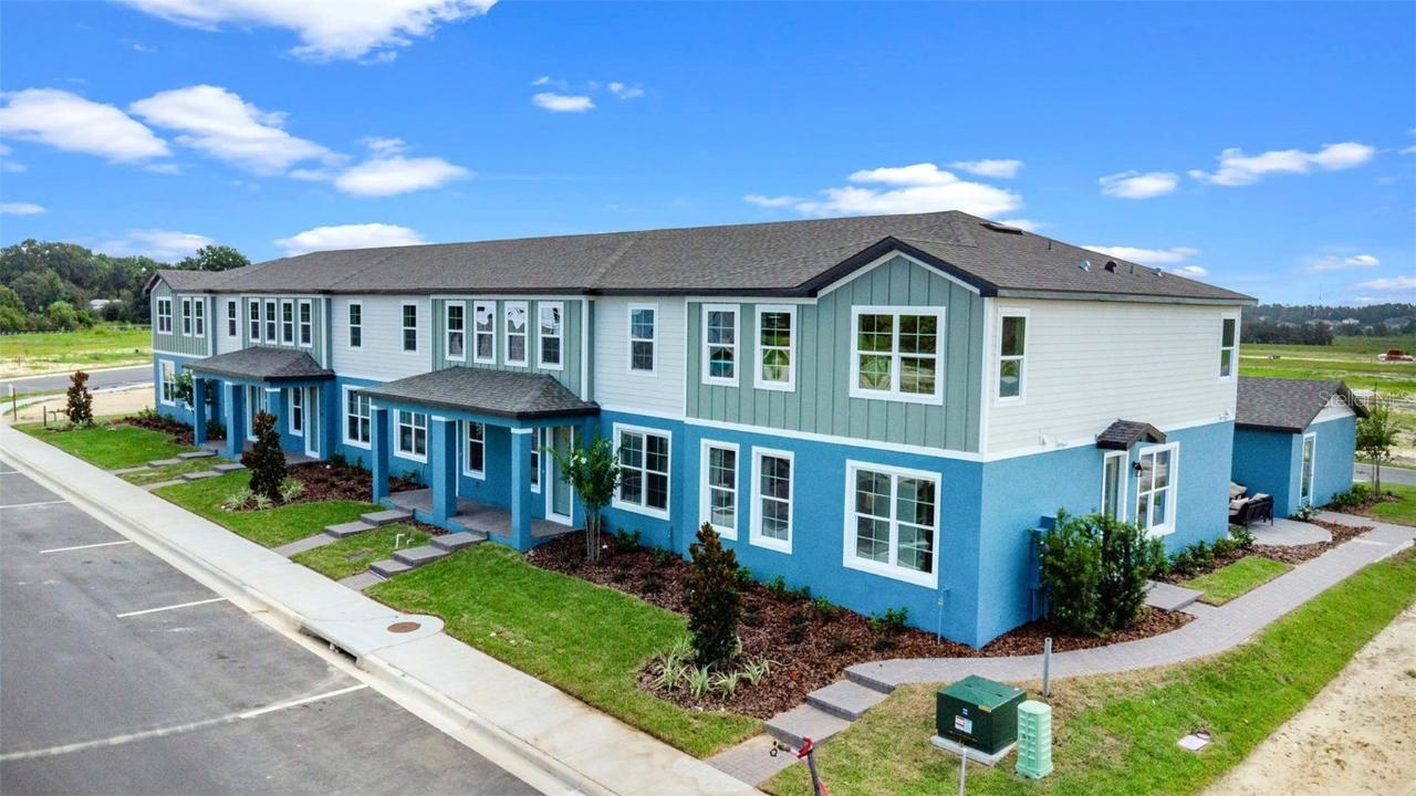 616 Emerald Grove Dr., Apopka, FL 32703