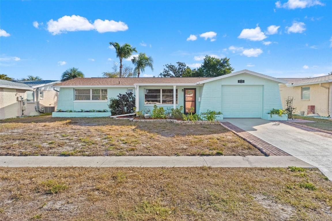 4720 Durney St., New Port Richey, FL 34652