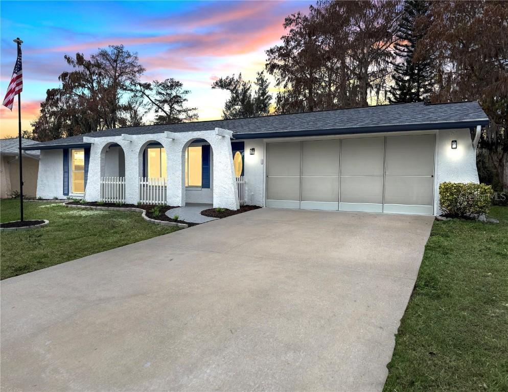 7730 Cherrytree Ln., New Port Richey, FL 34653