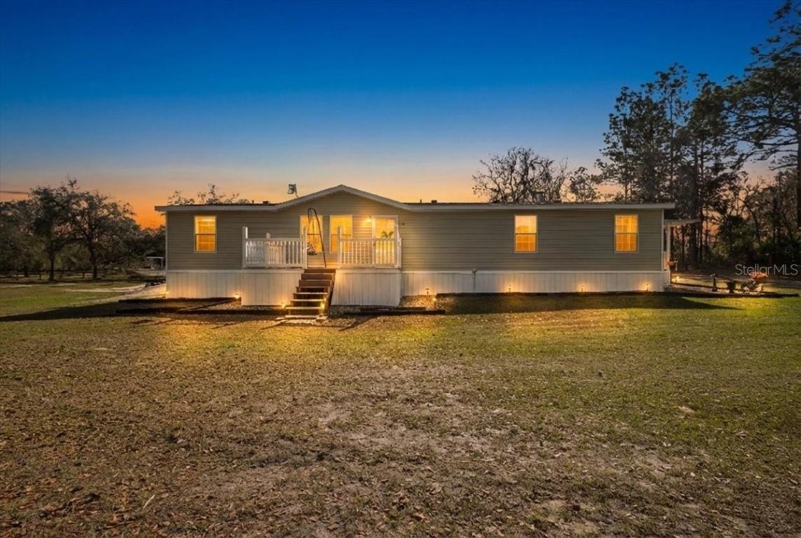 11990 SE 55th Ln., Morriston, FL 32668