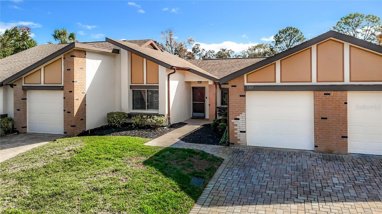 7385 Crestwood Dr., Weeki Wachee, FL 34613