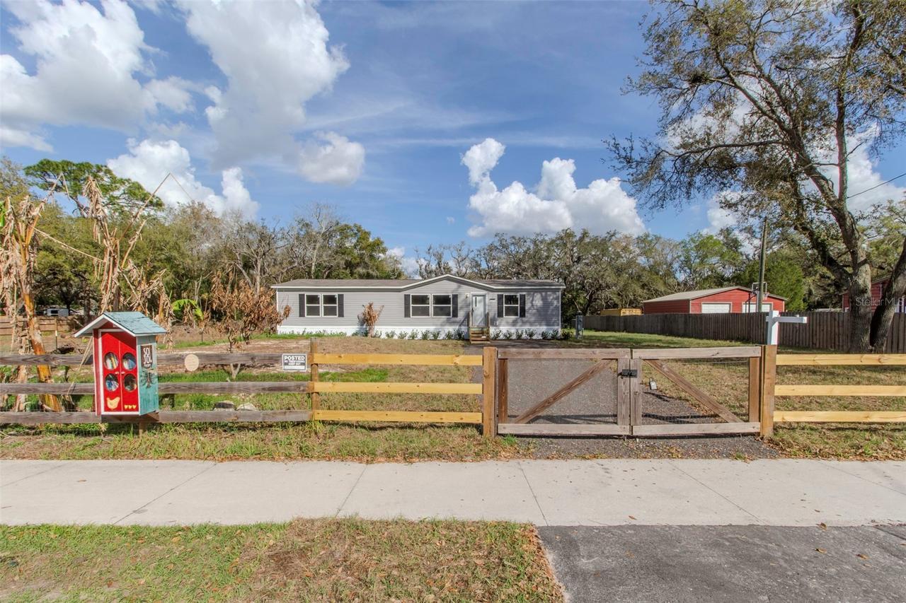 12396 Hicks Rd., Hudson, FL 34667