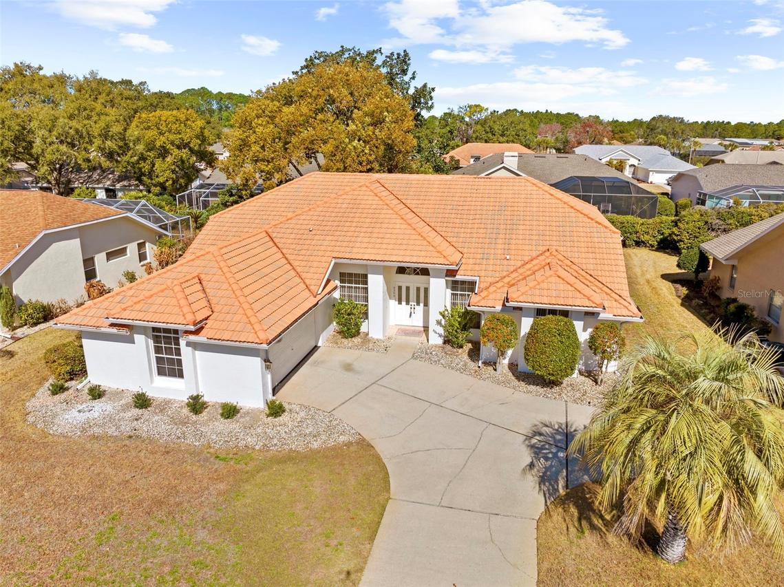 9369 Ashley Dr., Weeki Wachee, FL 34613