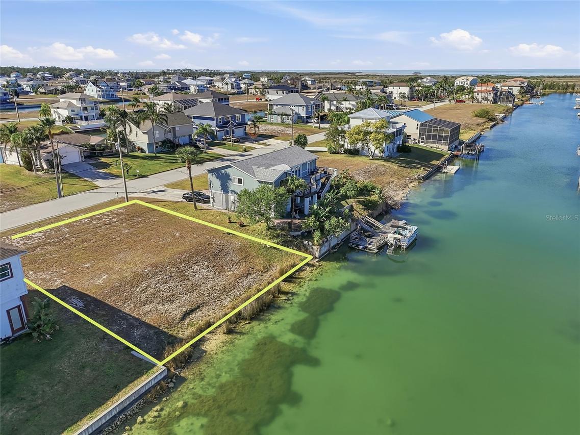 4017 Bluefish Dr., Hernando Beach, FL 34607