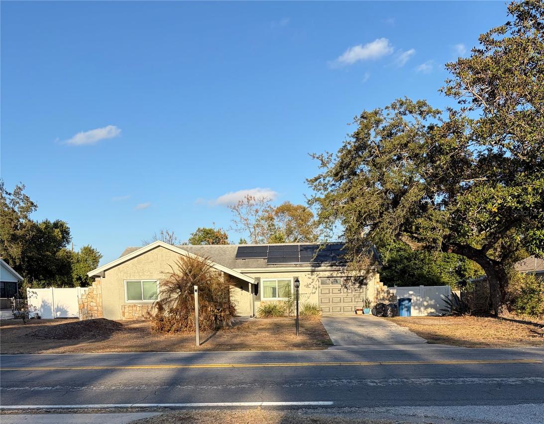 1362 Waterfall Dr., Spring Hill, FL 34608