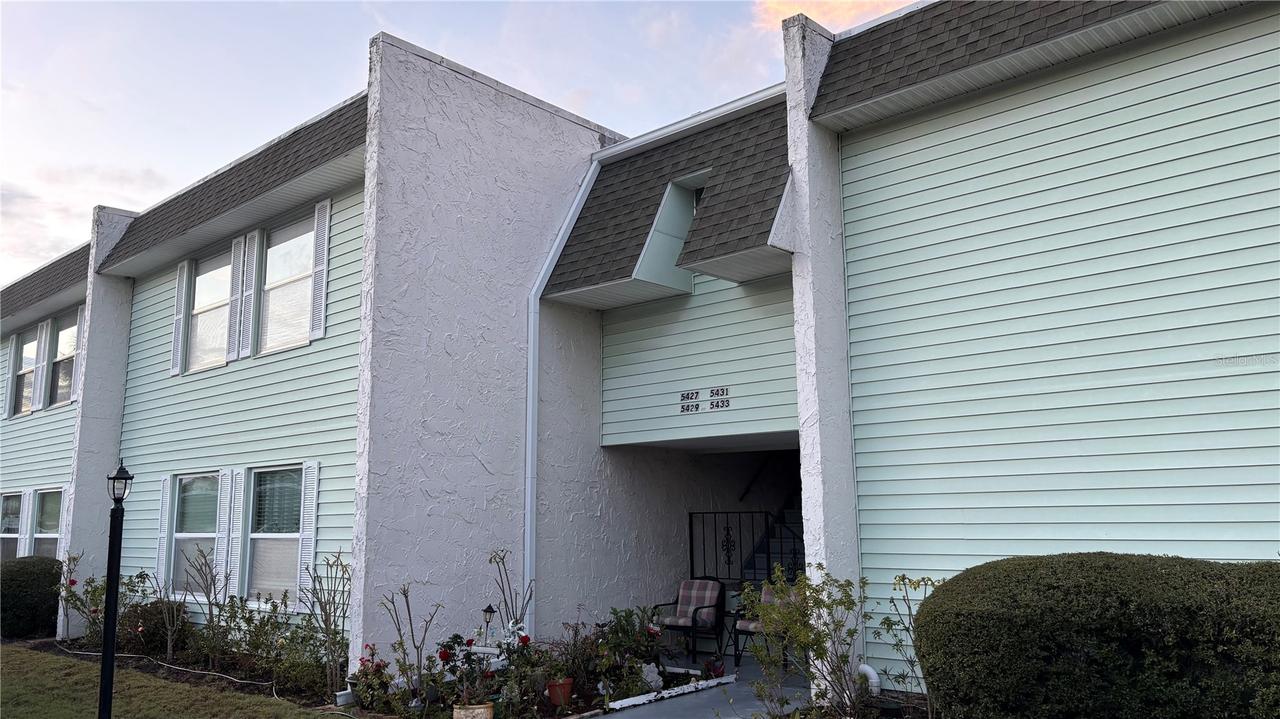 5433 Palm Dr., New Port Richey, FL 34652