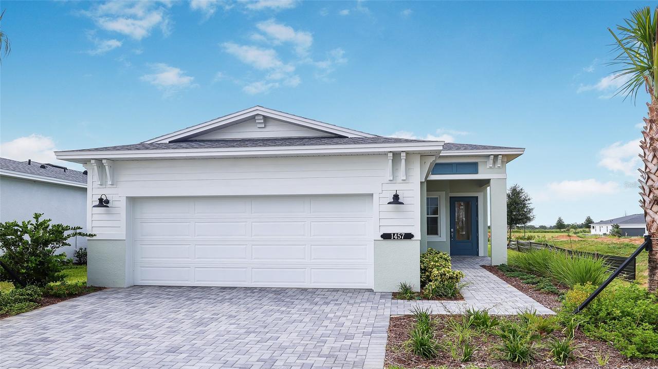 391 Verona Way, Lady Lake, FL 32159