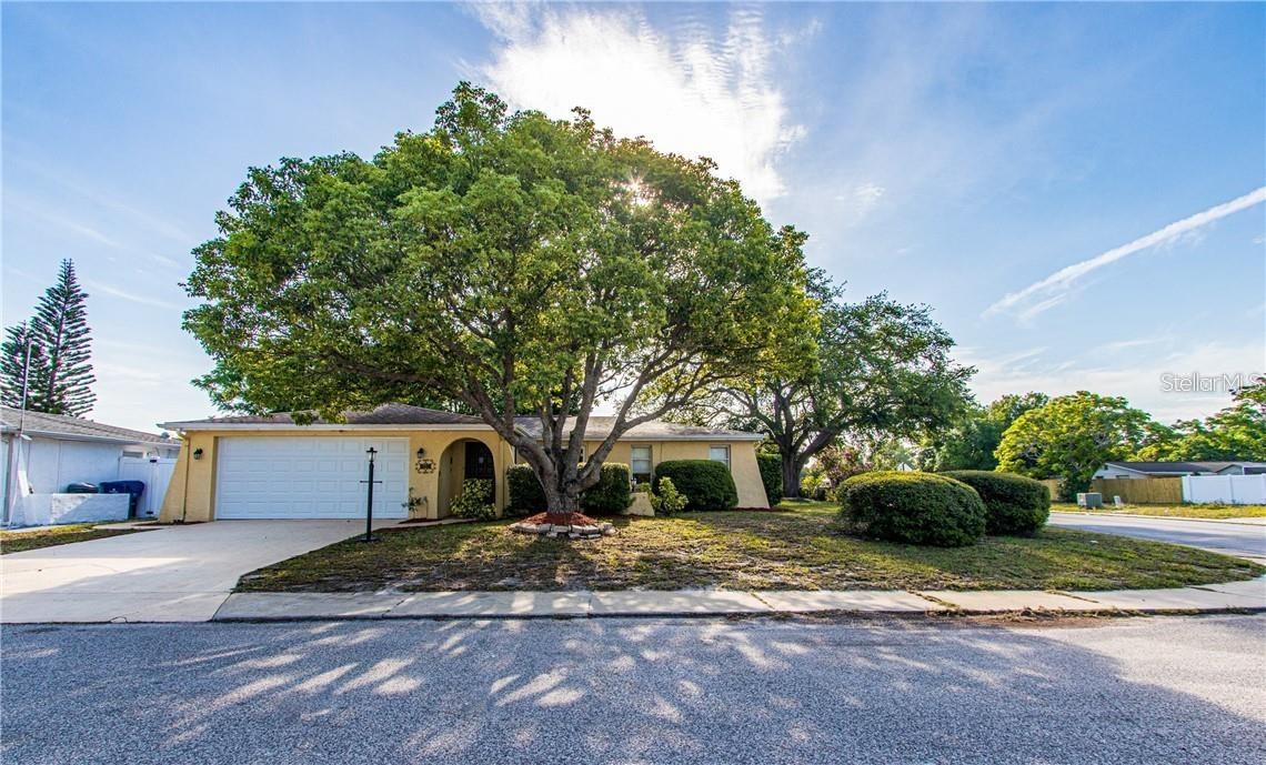 8900 Lido Ln., Port Richey, FL 34668