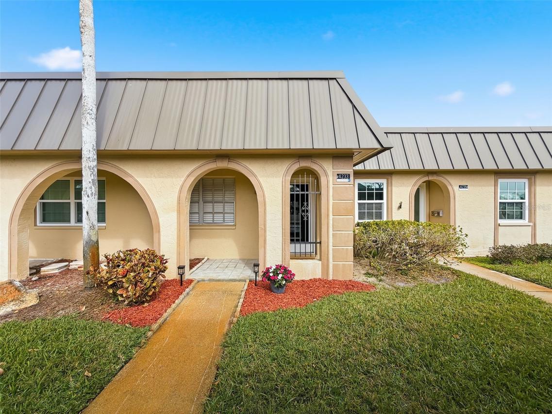 4233 Stratford Dr. #D, New Port Richey, FL 34652