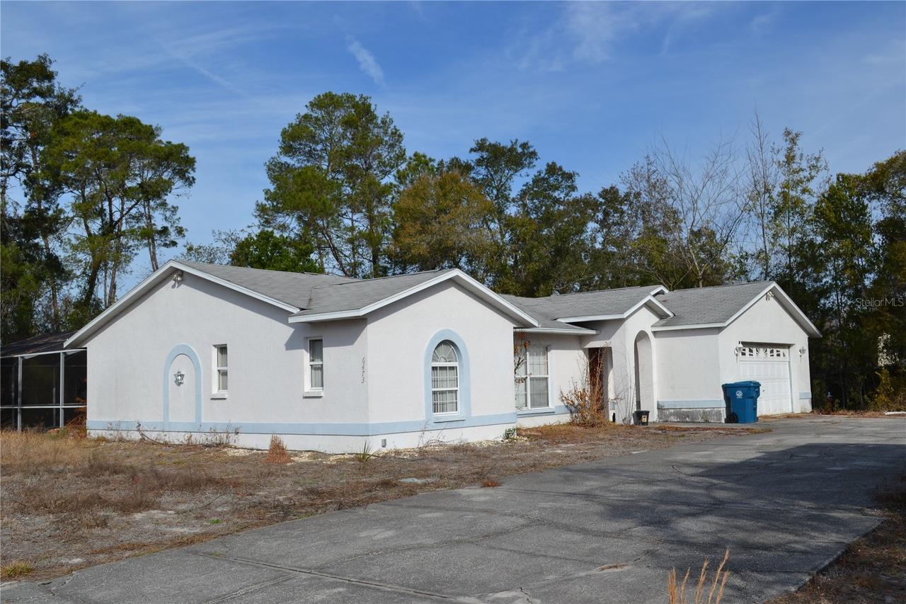 6473 Blackbird Ave., Weeki Wachee, FL 34613