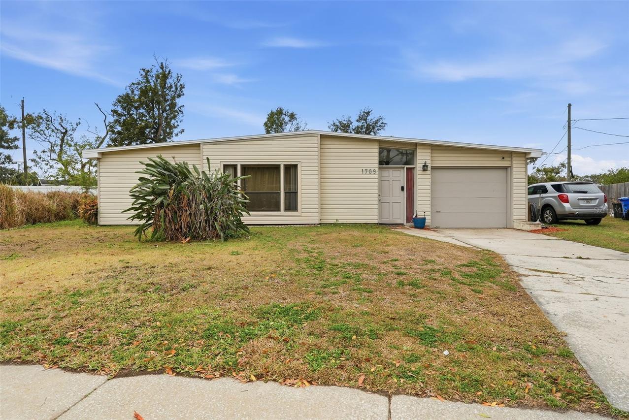 1709 Carnegie Cir., Tampa, FL 33619