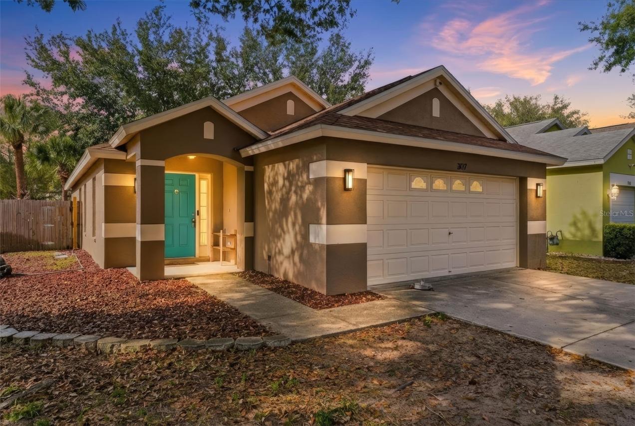 302 Summer Sails Dr., Valrico, FL 33594