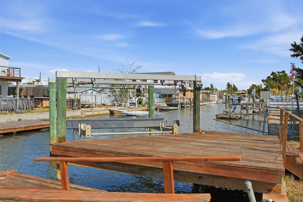 6727 Albatross Ln., Hudson, FL 34667