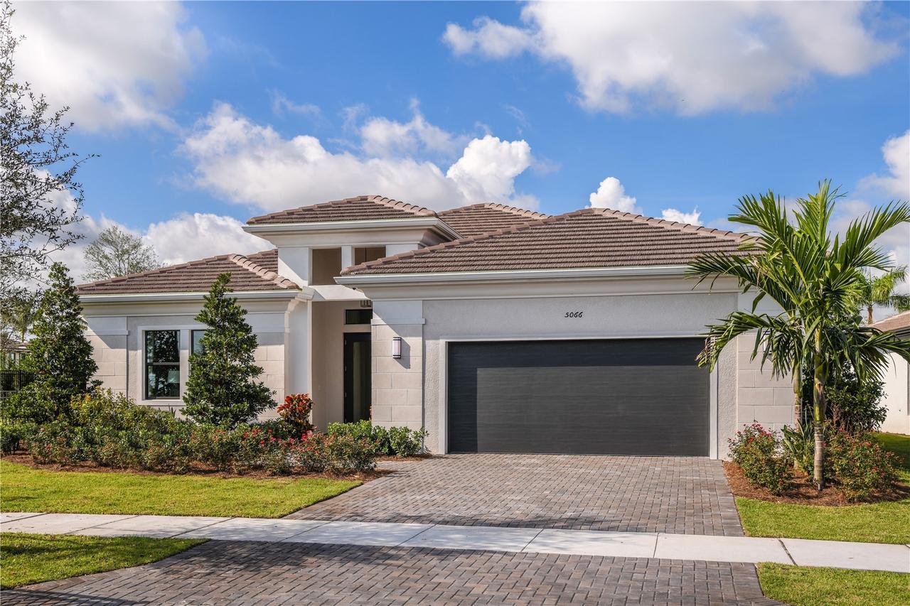 5066 Simons Ct., Lakewood Ranch, FL 34211