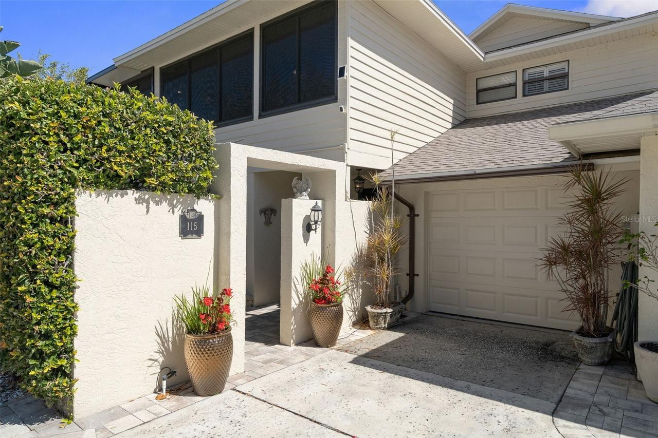 115 Colony South Dr., Tarpon Springs, FL 34689