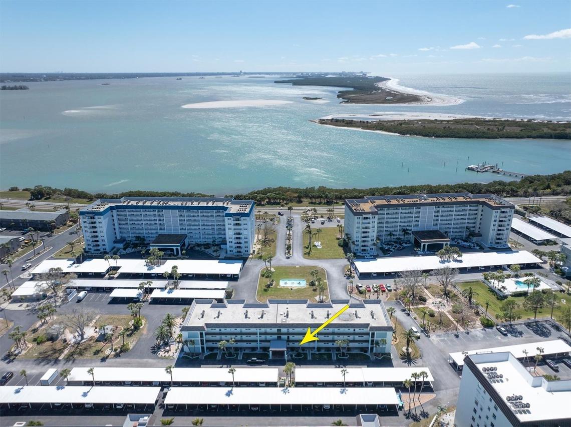 8 Glencoe Pl. #105, Dunedin, FL 34698