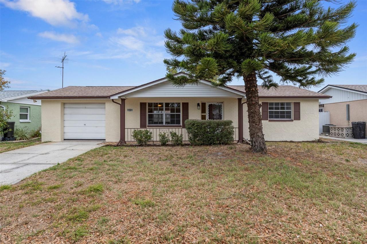 7231 Oak Crest Dr., Port Richey, FL 34668