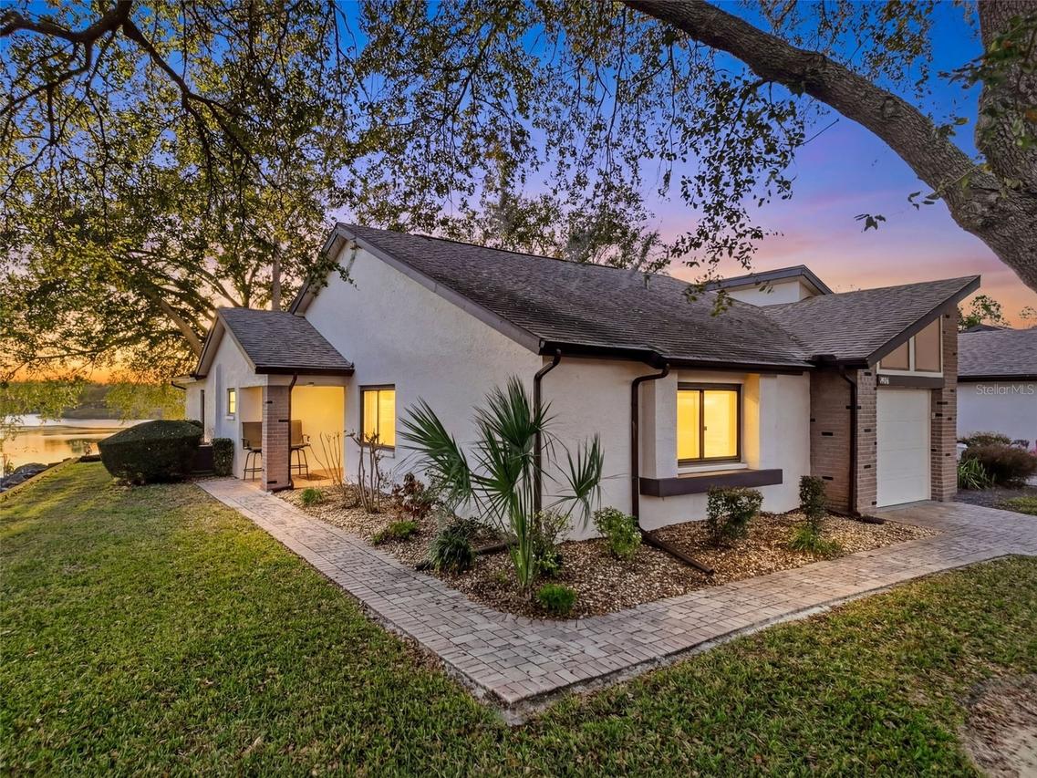 7406 Heather Walk Dr., Weeki Wachee, FL 34613