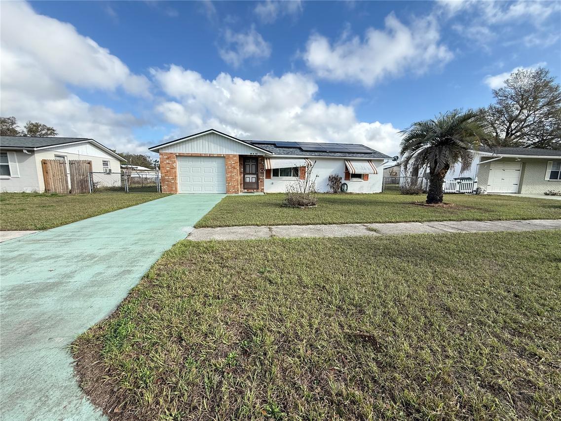 39423 9th Ave., Zephyrhills, FL 33542