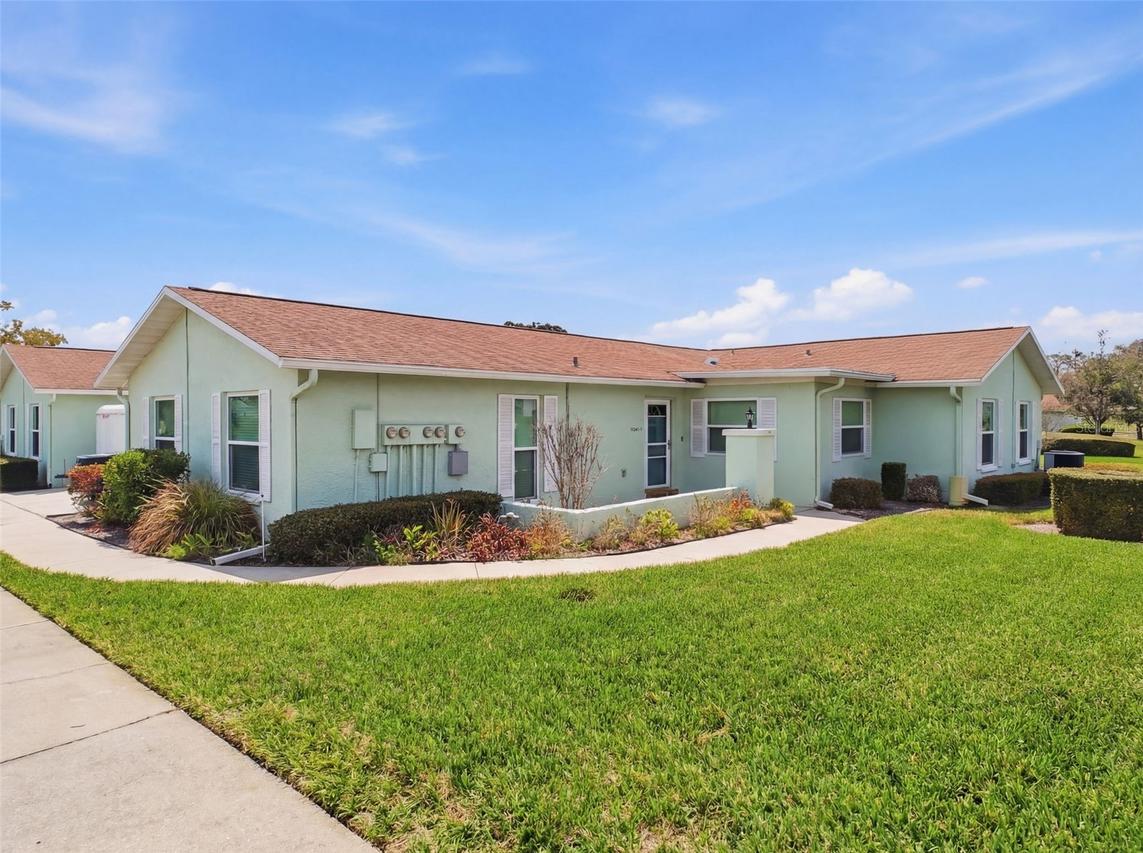 11341 Dollar Lake Dr. #1, Port Richey, FL 34668